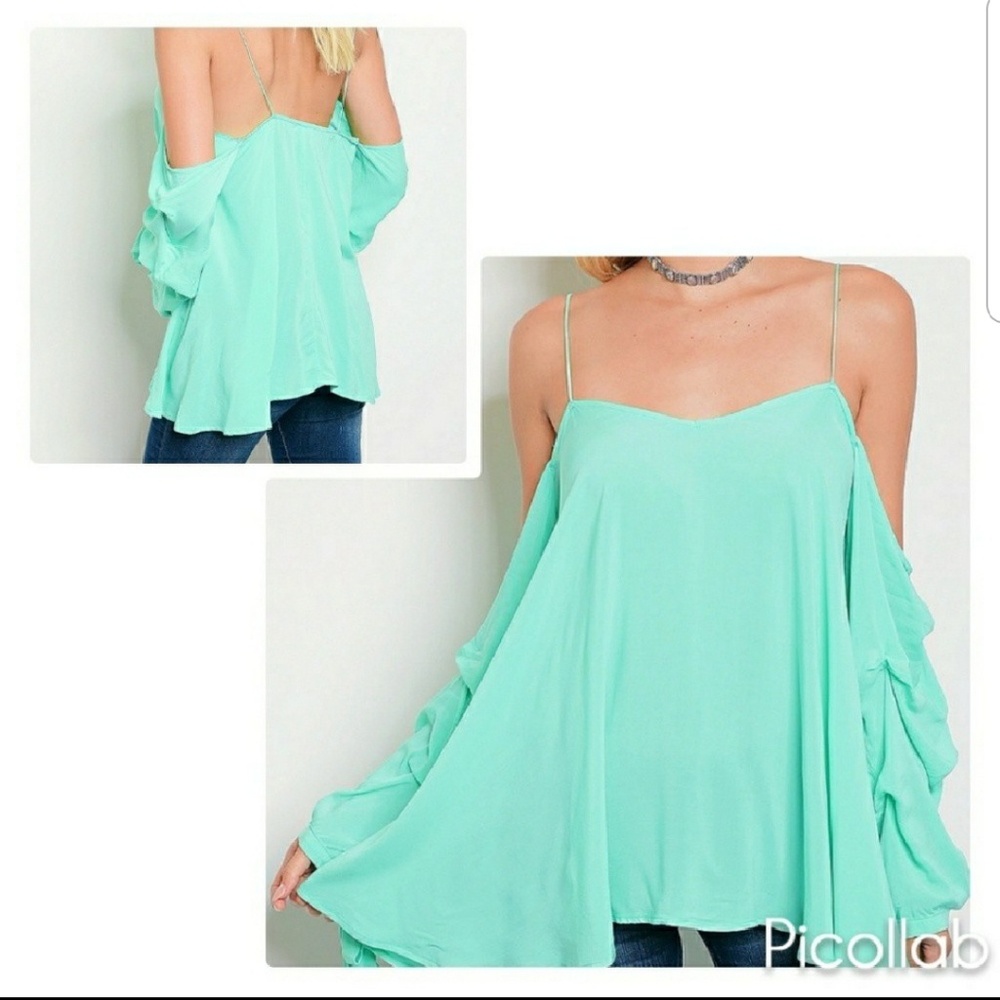 Mint Romance Cold Shoulder blouse - Picture 3 of 5